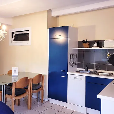 Strandnahe Mit Terrasse Und Parkplatz Apartment