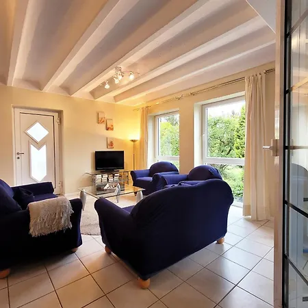 Apartment Strandnahe Mit Terrasse Und Parkplatz