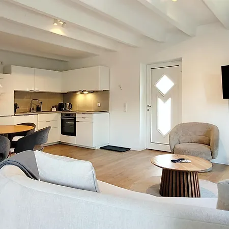 Apartmán Charmante Mit Terrasse - Nur 50m Zum Mit Eigenem Parkplatz Und Fahrradunterstellmoeglichkeit